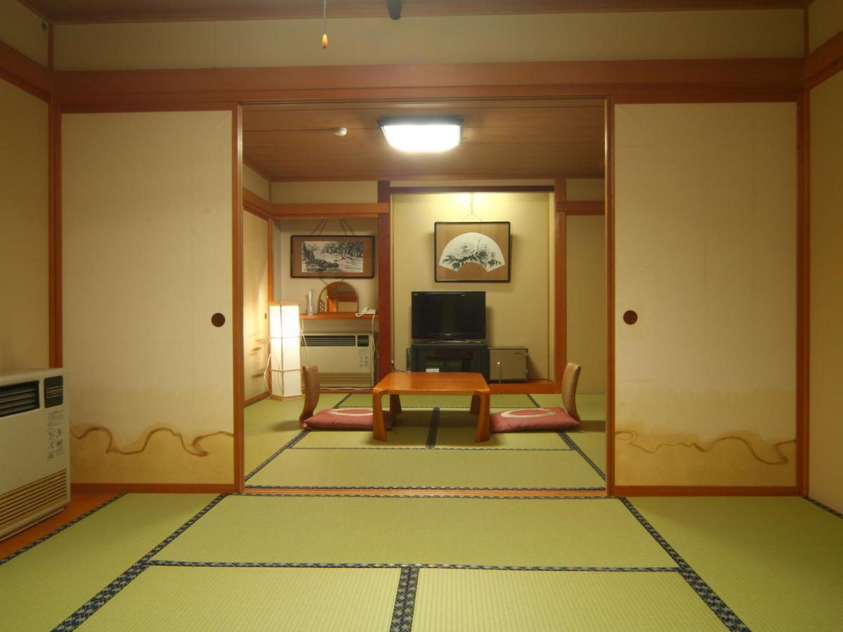Hotel Omodaka Yamanouchi  Exterior photo