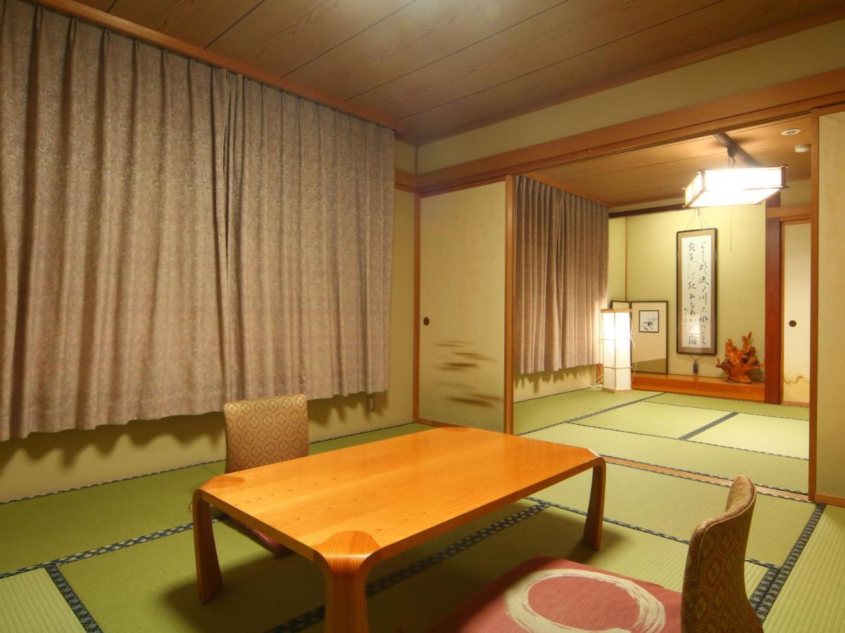 Hotel Omodaka Yamanouchi  Exterior photo